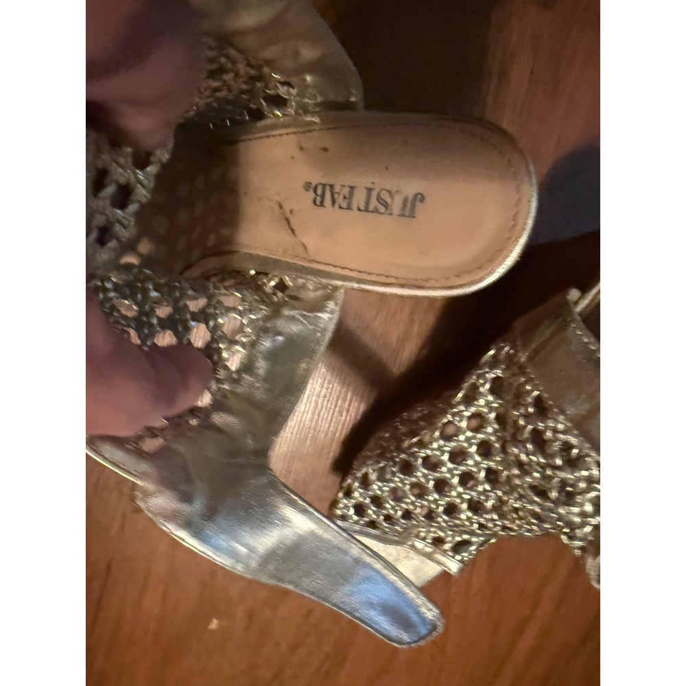 JustFab Gold Metallic Woven Wedge Sandals Women's Size 9 - Picture 3 of 3